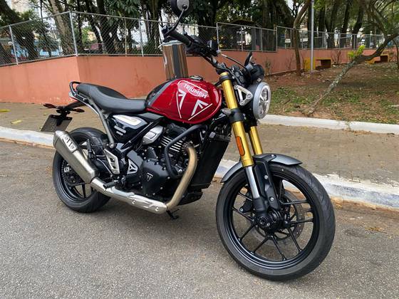 TRIUMPH SPEED 400 